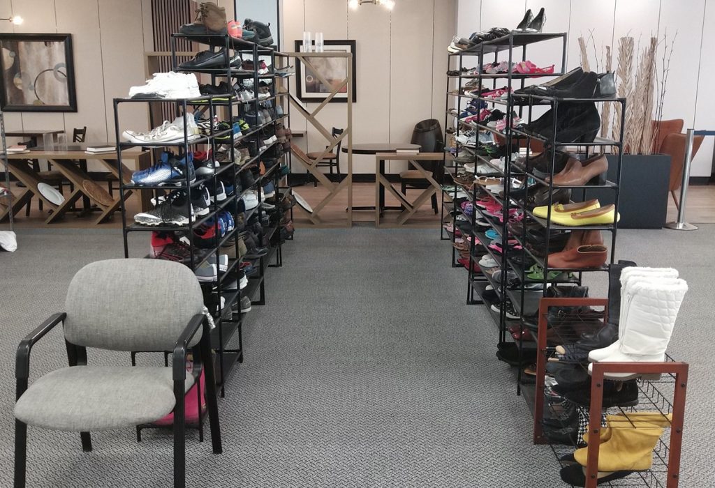 WSM Thrift Store Interior 1
